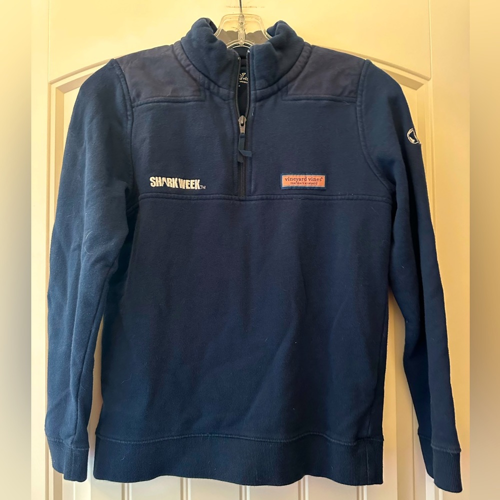 Vineyard Vines Shark Week Boys Pullover Size M Discovery Channel